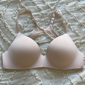 Victoria's Secret Lace Racerback Wireless Bra Petal Pale Pink Dainty